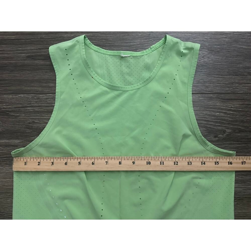 Lululemon Swift Ventilated Running Tank Top Scream Green Light - Picture 3 of 6